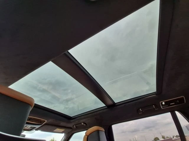 2019 Land Rover Range Rover L405 - Image 7 of 10