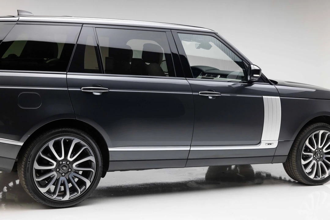 2019 Land Rover Range Rover L405 - Image 19 of 31