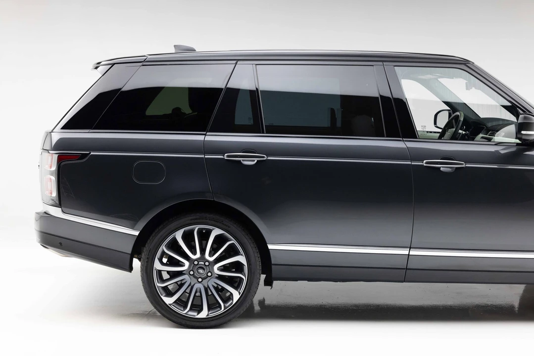 2019 Land Rover Range Rover L405 - Image 24 of 31