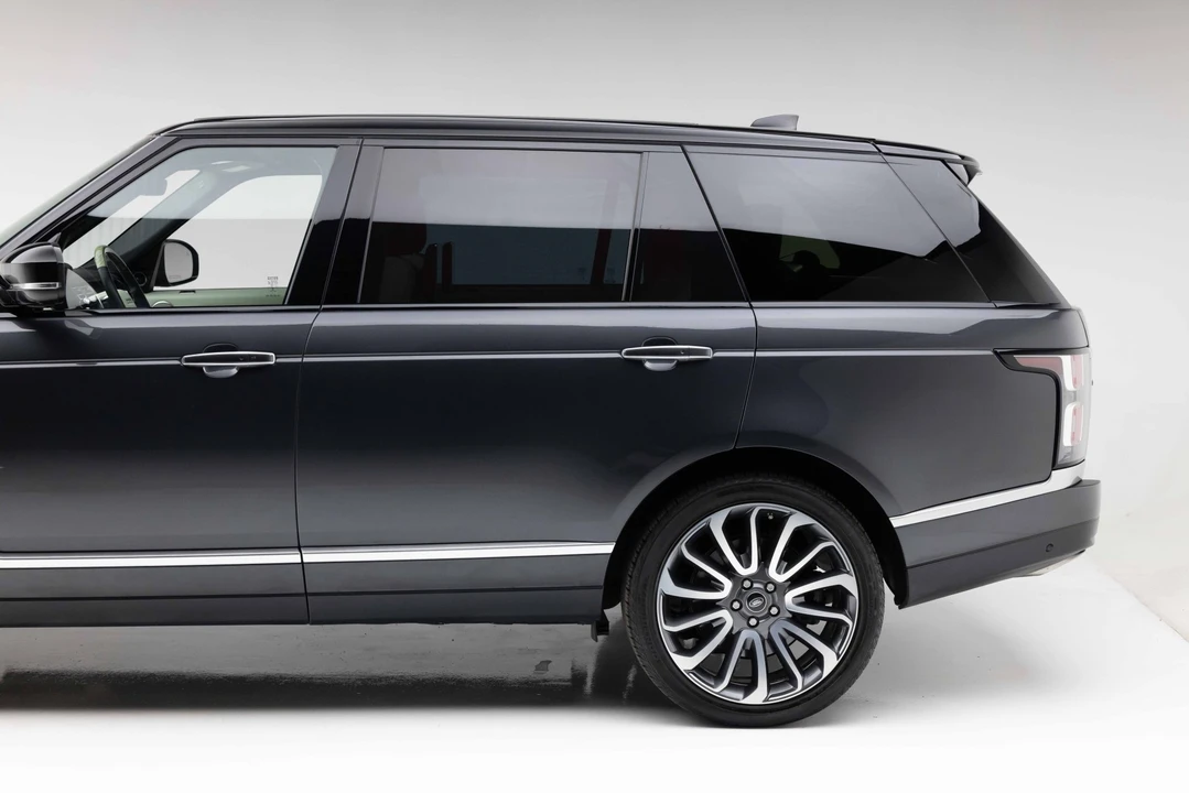 2019 Land Rover Range Rover L405 - Image 25 of 31