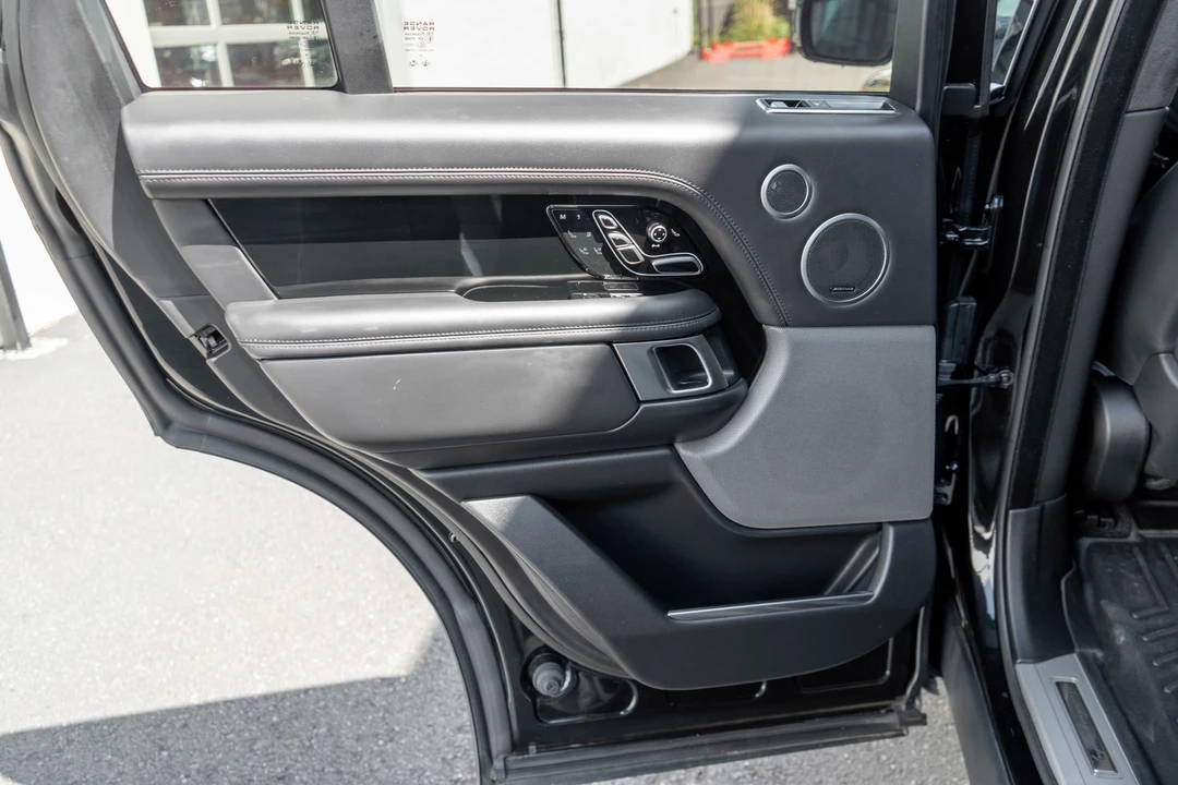 2019 Land Rover - Image 27 of 31