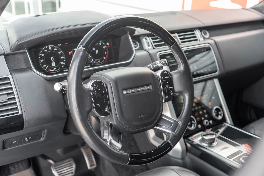 2019 Land Rover Range Rover L405 - Image 11 of 31