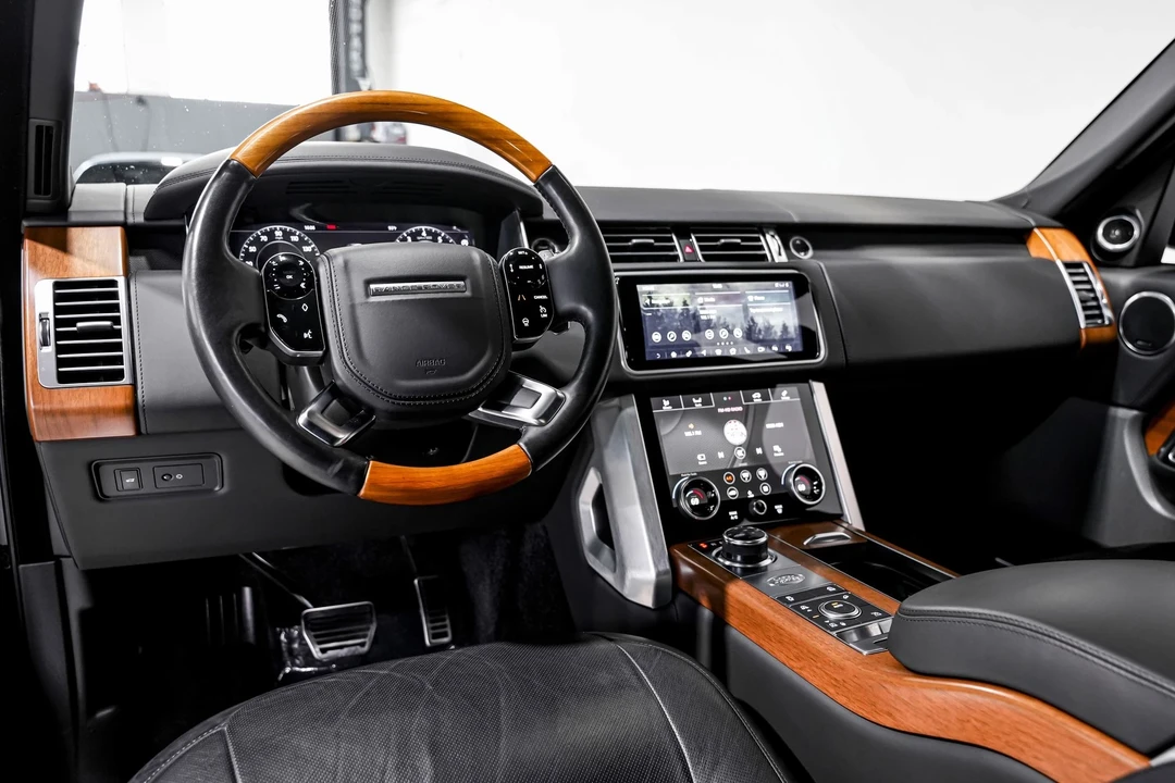 2019 Land Rover Range Rover L405 - Image 9 of 12