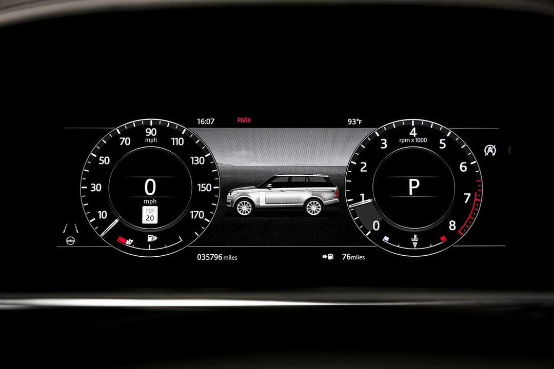 2019 Land Rover Range Rover L405 - Image 11 of 12