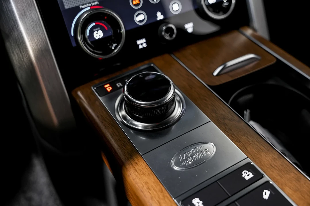 2019 Land Rover Range Rover L405 - Image 14 of 21