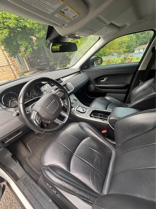 2019 Land Rover Range Rover Evoque 2nd Gen - Image 4 of 7