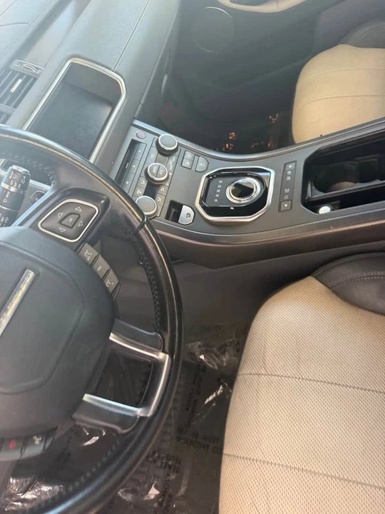 2019 Land Rover Range Rover Evoque 2nd Gen - Image 5 of 8