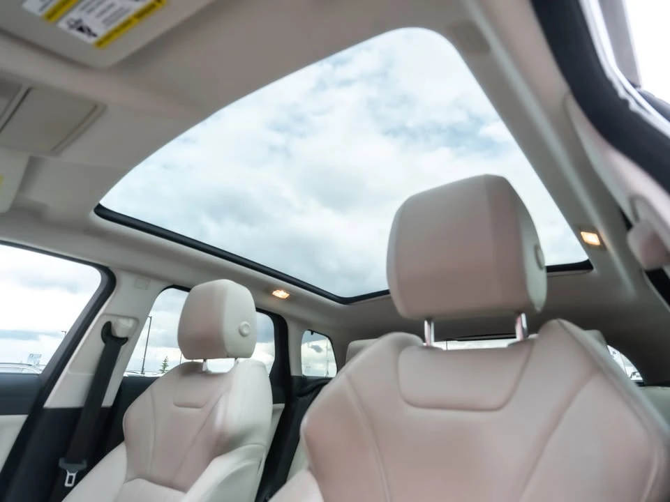 2019 Land Rover Range Rover Evoque 2nd Gen - Image 16 of 20