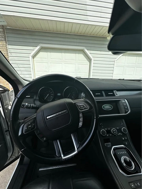 2019 Land Rover Range Rover Evoque 2nd Gen - Image 14 of 15