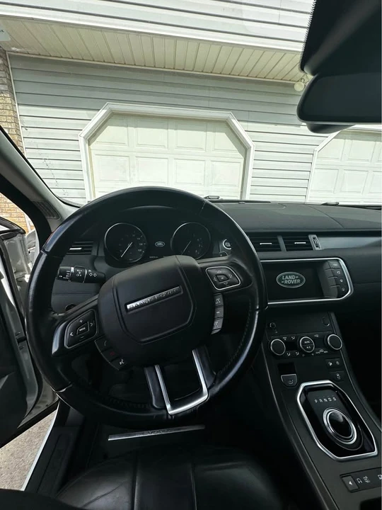 2019 Land Rover Range Rover Evoque 2nd Gen - Image 9 of 15