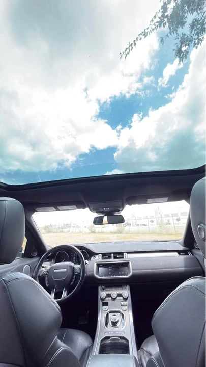 2019 Land Rover Range Rover Evoque 2nd Gen - Image 7 of 11