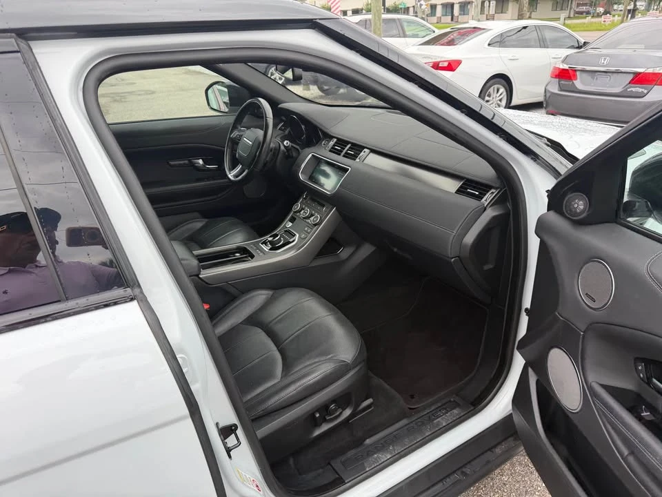 2019 Land Rover Range Rover Evoque 2nd Gen - Image 8 of 15