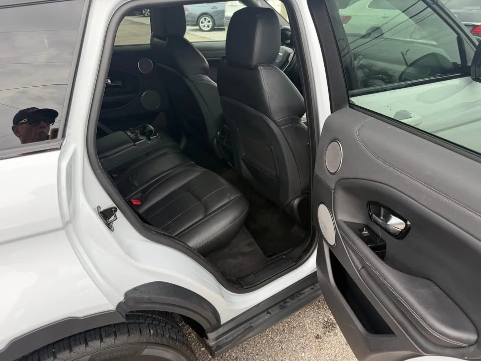 2019 Land Rover Range Rover Evoque 2nd Gen - Image 9 of 15