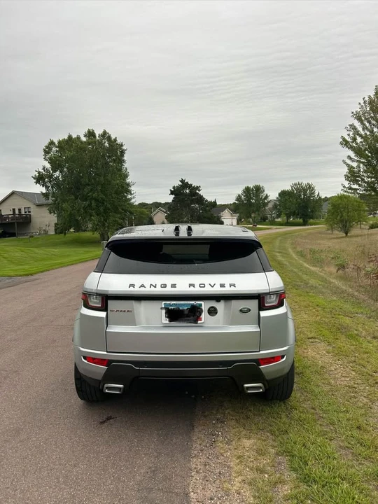2019 Land Rover Range Rover Evoque 2nd Gen - Image 4 of 9