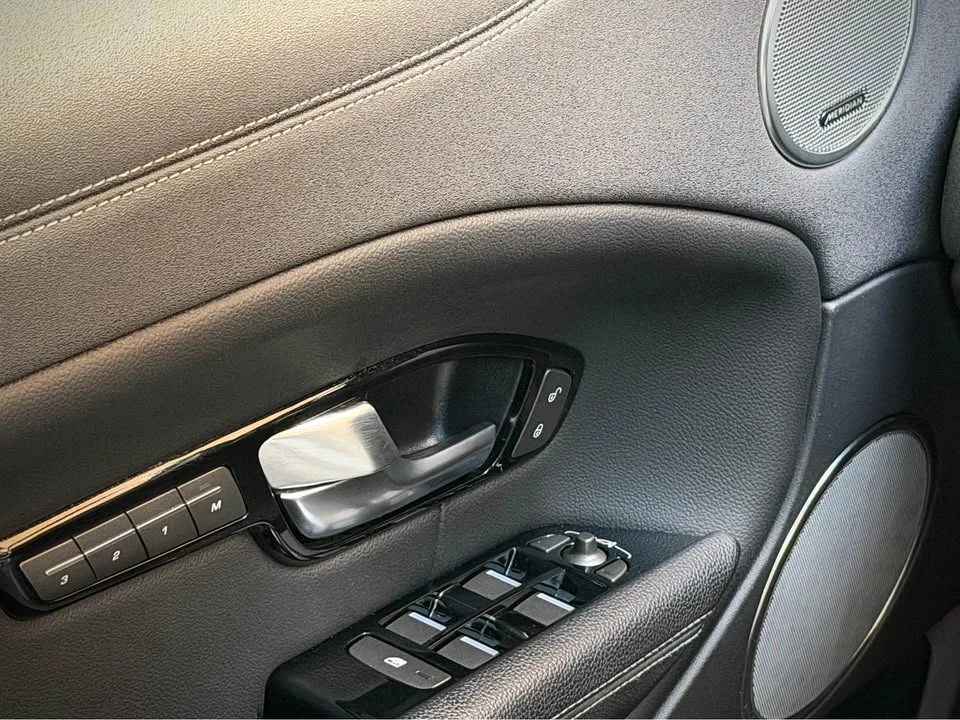 2019 Land Rover Range Rover Evoque 2nd Gen - Image 18 of 20