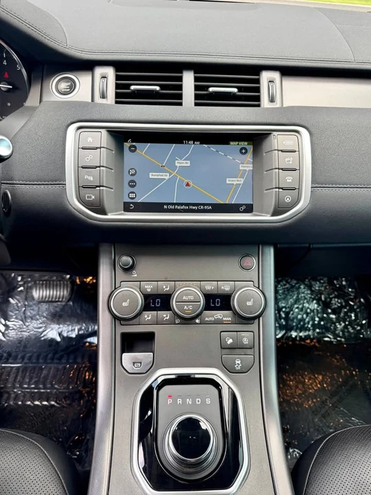 2019 Land Rover Range Rover Evoque 2nd Gen - Image 15 of 17