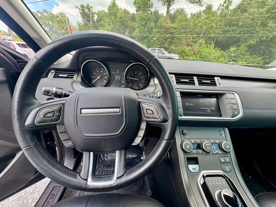 2019 Land Rover Range Rover Evoque 2nd Gen - Image 14 of 17