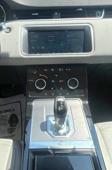 2019 Land Rover Range Rover Evoque 2nd Gen - Image 17 of 20