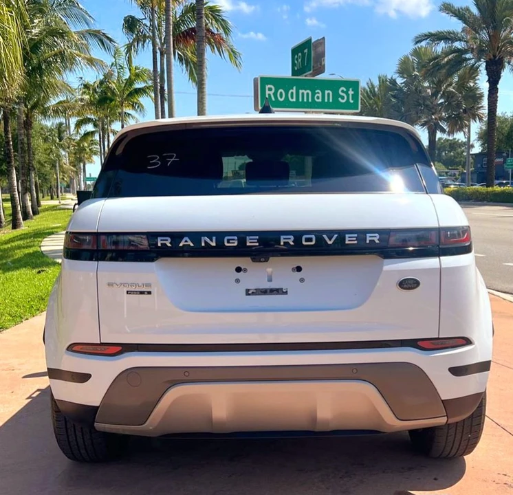 2019 Land Rover Range Rover Evoque 2nd Gen - Image 7 of 20
