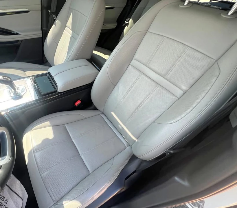 2019 Land Rover Range Rover Evoque 2nd Gen - Image 11 of 20