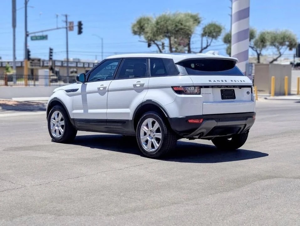2019 Land Rover Range Rover Evoque 2nd Gen - Image 4 of 10