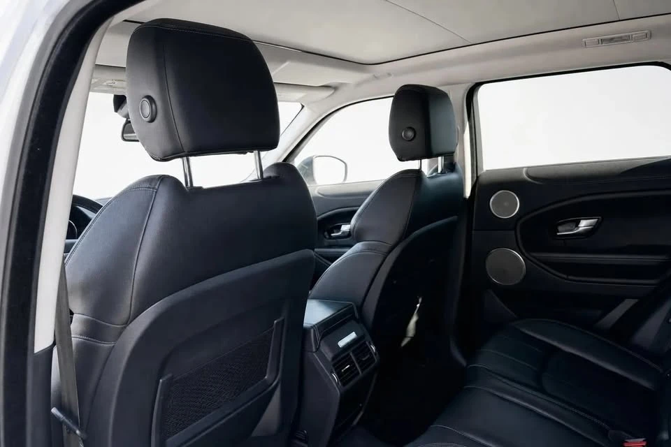 2019 Land Rover Range Rover Evoque 2nd Gen - Image 10 of 19