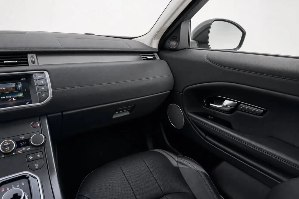 2019 Land Rover Range Rover Evoque 2nd Gen - Image 17 of 19