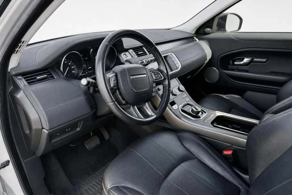 2019 Land Rover Range Rover Evoque 2nd Gen - Image 6 of 19