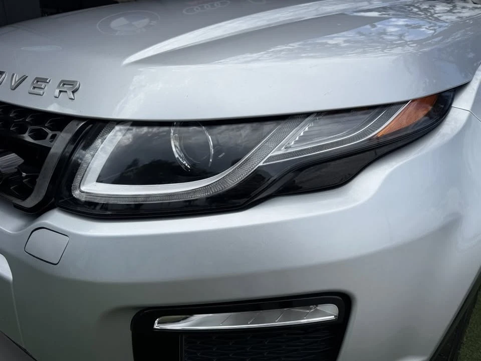 2019 Land Rover Range Rover Evoque 2nd Gen - Image 10 of 20