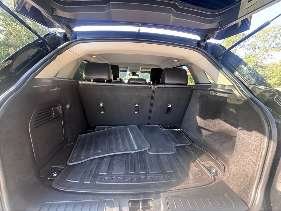 2019 Land Rover Range Rover Evoque 2nd Gen - Image 7 of 14