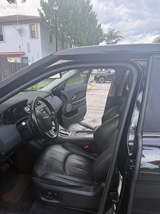 2019 Land Rover Range Rover Evoque 2nd Gen - Image 8 of 11