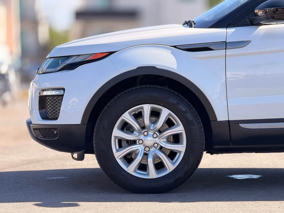 2019 Land Rover Range Rover Evoque 2nd Gen - Image 5 of 20