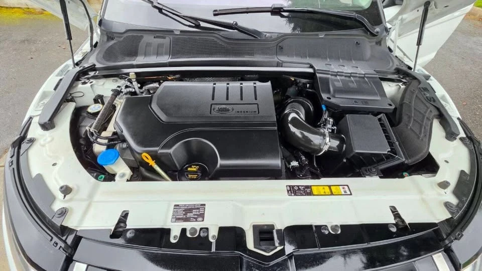 2019 Land Rover Range Rover Evoque 2nd Gen - Image 12 of 14