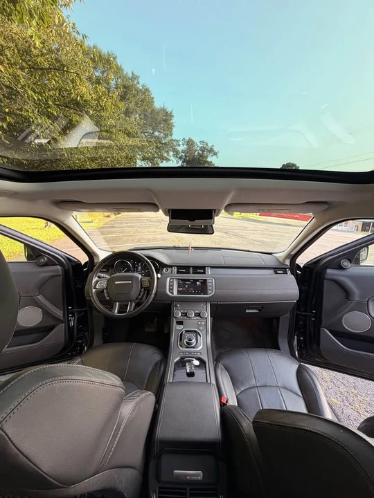 2019 Land Rover Range Rover Evoque 2nd Gen - Image 18 of 19