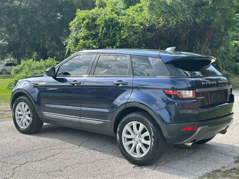2019 Land Rover Range Rover Evoque 2nd Gen - Image 11 of 14