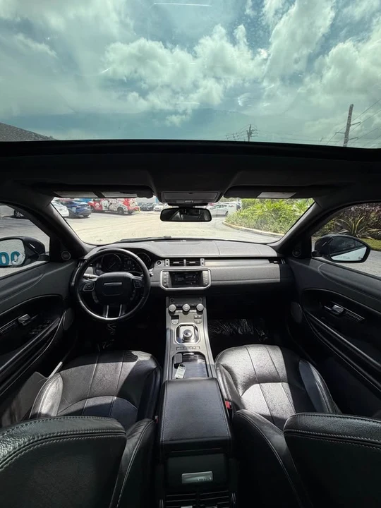 2019 Land Rover Range Rover Evoque 2nd Gen - Image 9 of 20
