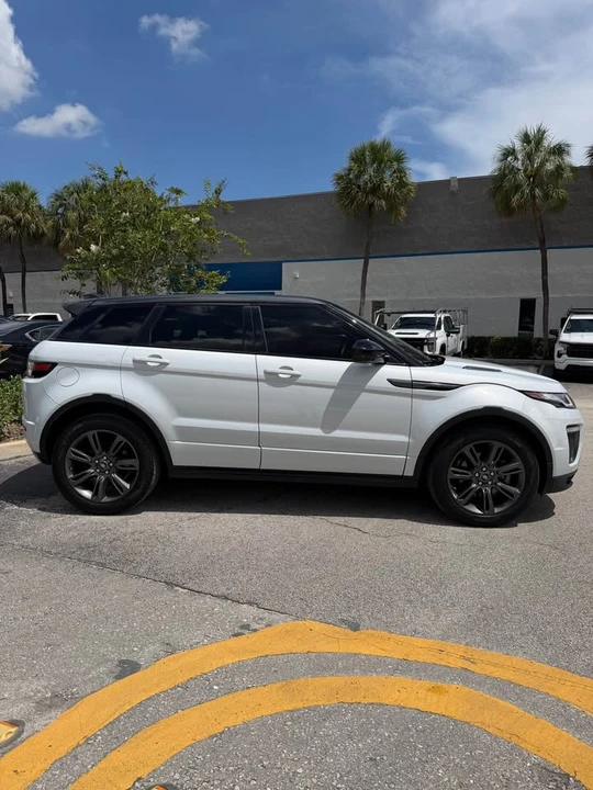2019 Land Rover Range Rover Evoque 2nd Gen - Image 7 of 20