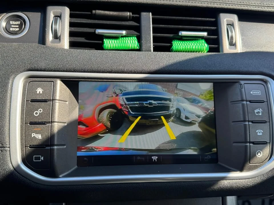 2019 Land Rover Range Rover Evoque 2nd Gen - Image 8 of 20