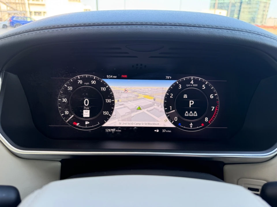 2019 Land Rover - Image 25 of 31