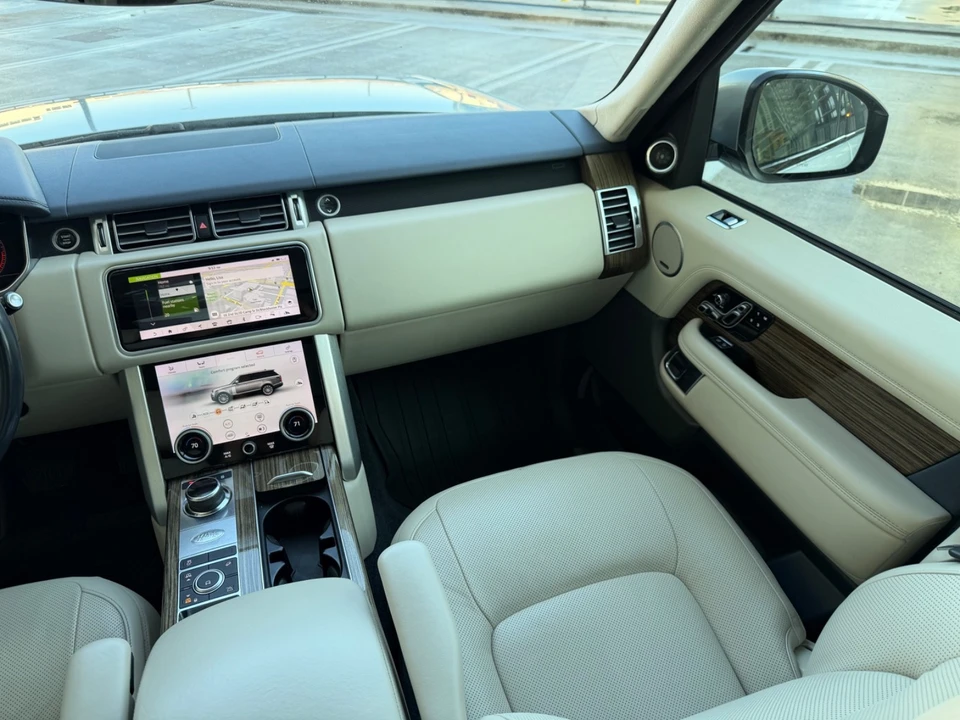 2019 Land Rover Range Rover L405 - Image 14 of 21