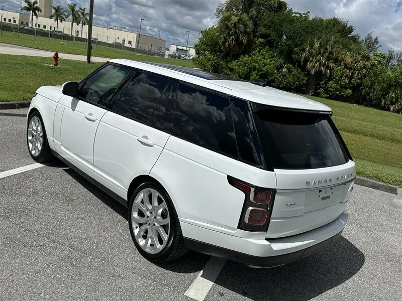 2019 Land Rover Range Rover L405 - Image 17 of 21