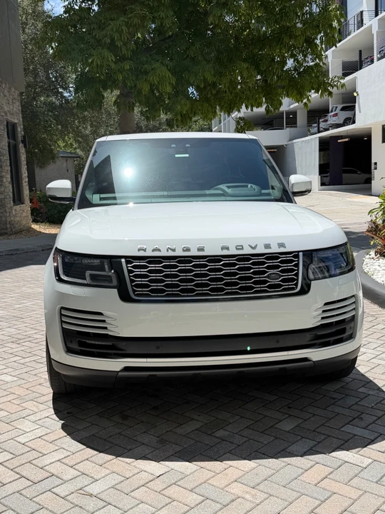 2019 Land Rover Range Rover L405 - Image 2 of 31