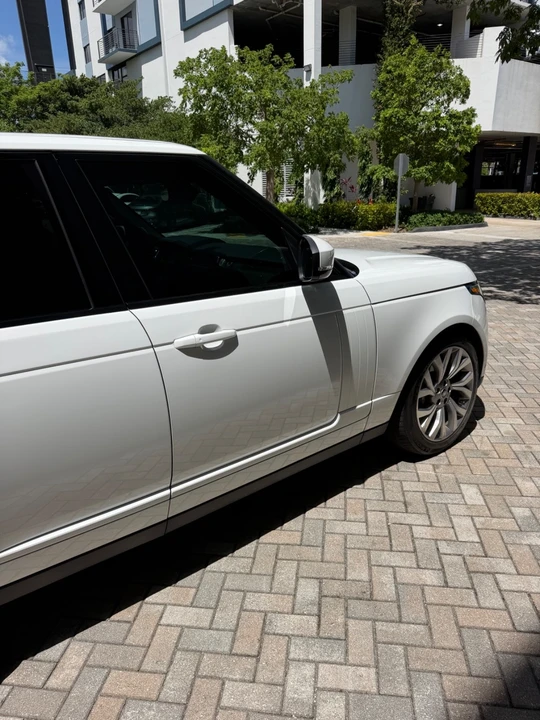2019 Land Rover Range Rover L405 - Image 8 of 31