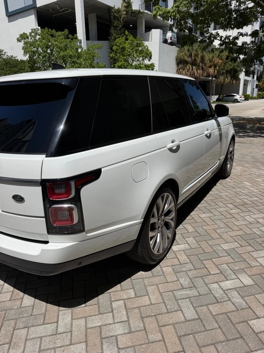 2019 Land Rover Range Rover L405 - Image 9 of 31