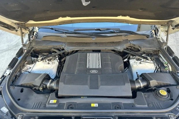 2019 Land Rover Range Rover L405 - Image 6 of 8