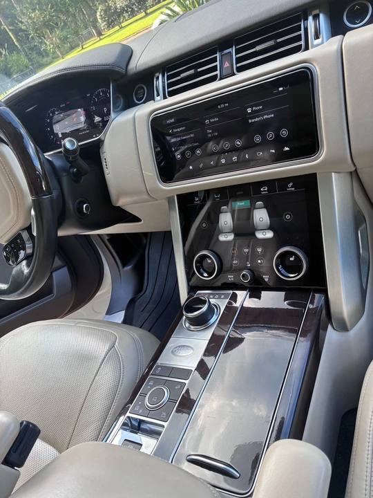 2019 Land Rover Range Rover L405 - Image 9 of 21