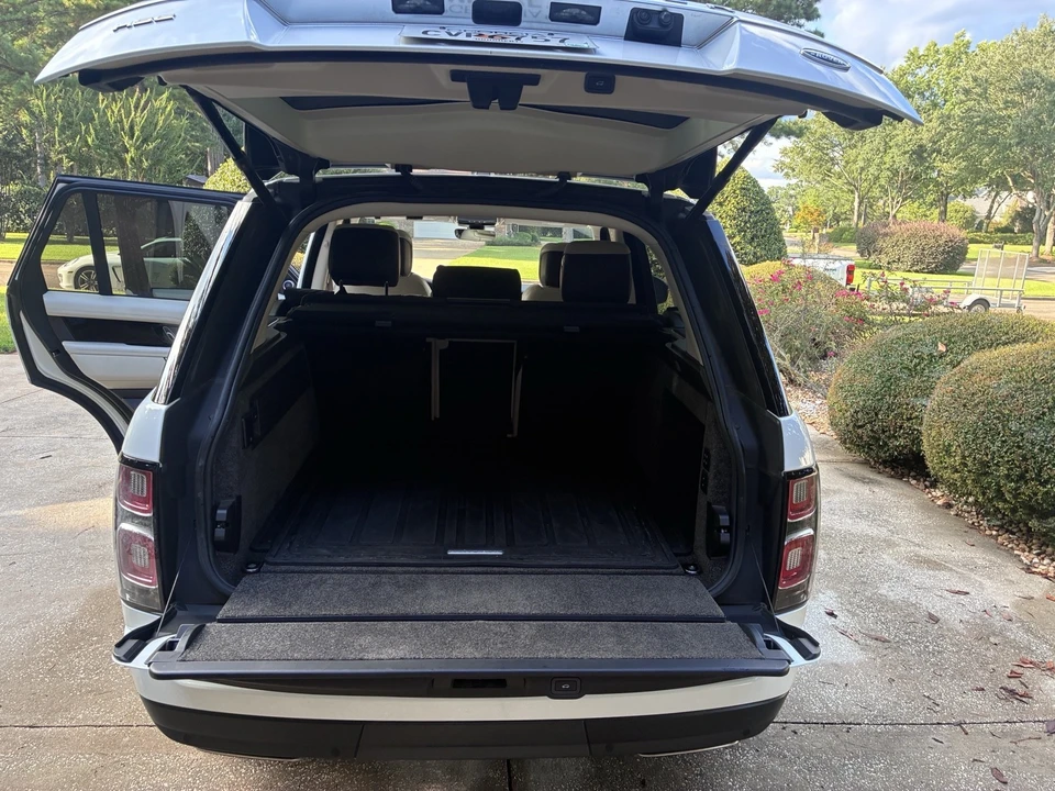 2019 Land Rover Range Rover L405 - Image 7 of 21