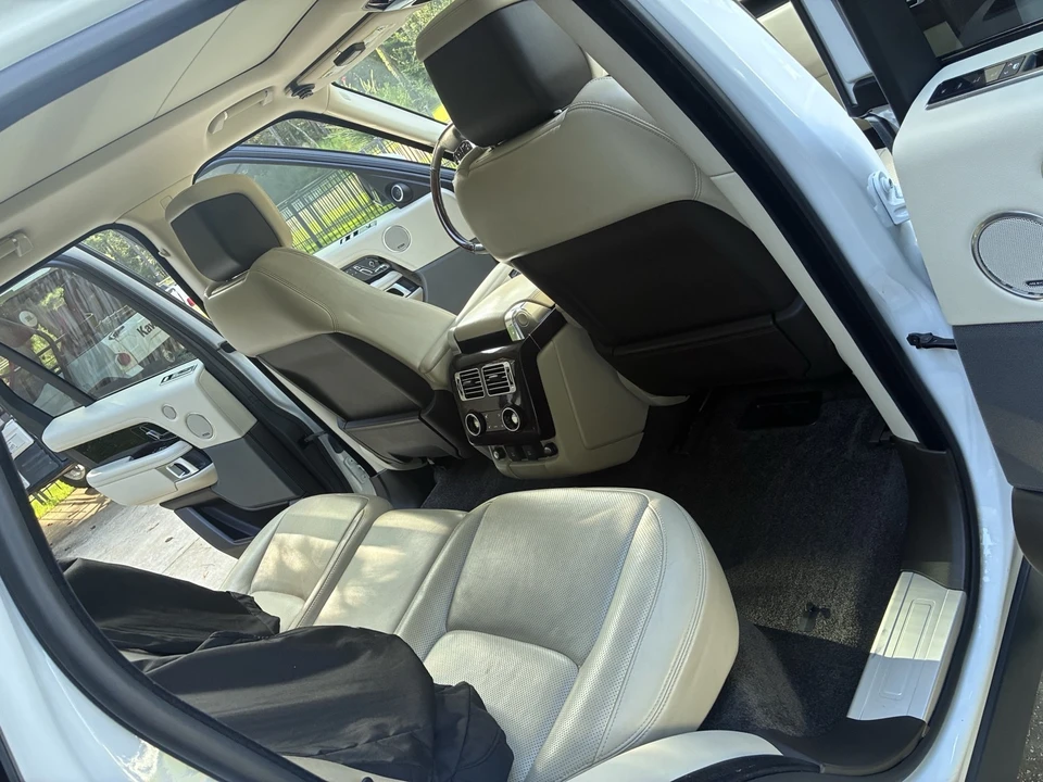2019 Land Rover Range Rover L405 - Image 13 of 21