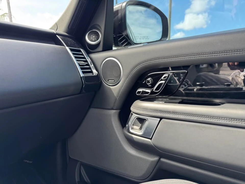 2019 Land Rover Range Rover L405 - Image 14 of 16