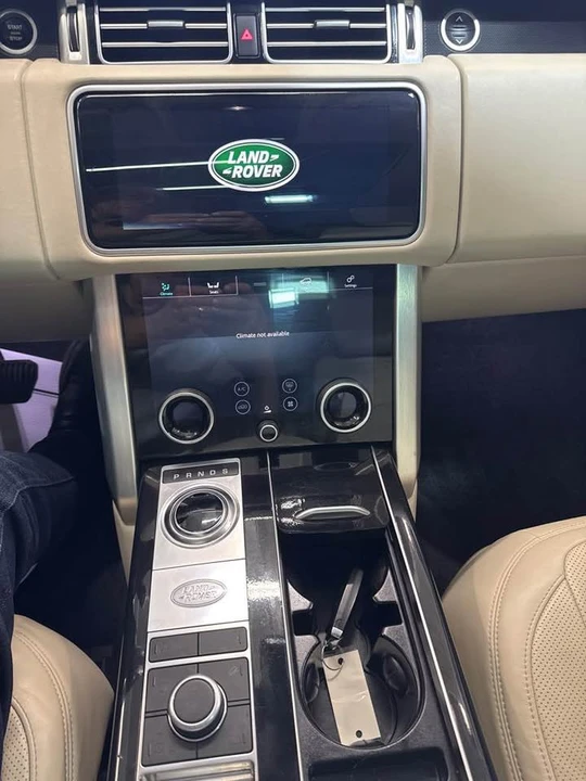2019 Land Rover Range Rover L405 - Image 7 of 14